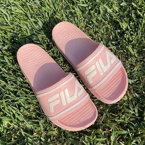 Pink Pastel Fila Slides Size 6